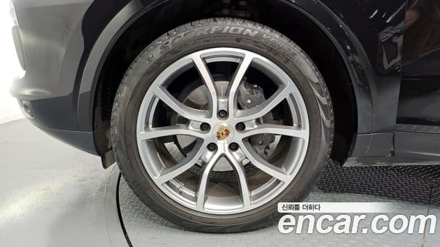 Porsche Cayenne (PO536) 3.0 Platinum Edition, 2023 все фото