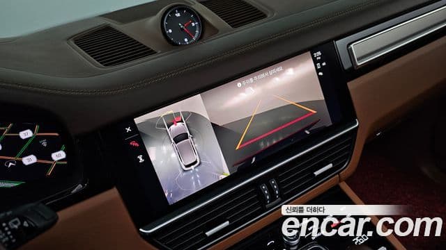 Porsche Cayenne (PO536) 3.0 Platinum Edition, 2023 15