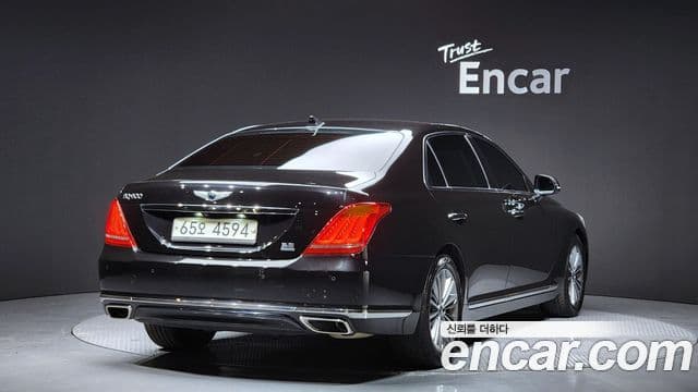 Genesis EQ900 Luxury, 2018 2