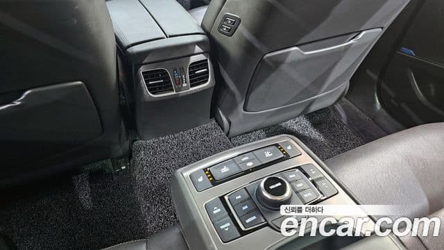 Hyundai Genesis DH Premium, 2016 18