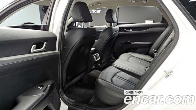 Kia K5 3세대 Standard, 2020 11