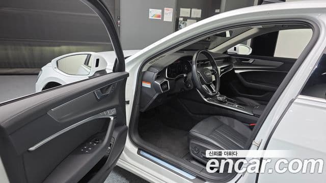 Audi A6 (C8), 2023 10