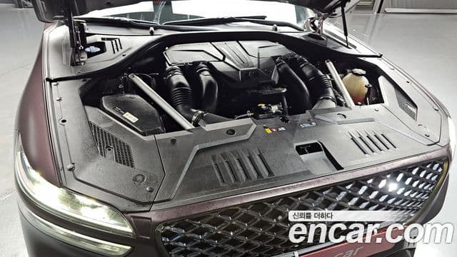 Genesis GV70, 2022 6