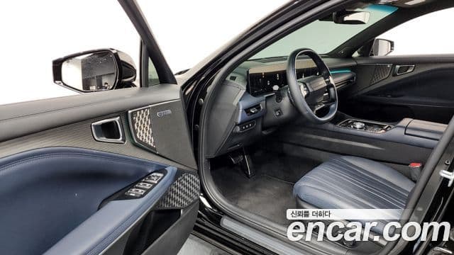 Kia The / новый New K8 Signature, 2025 10