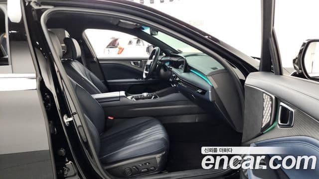 Kia The / новый New K8 Signature, 2025 11