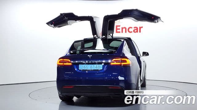 Tesla модель X, 2019 4