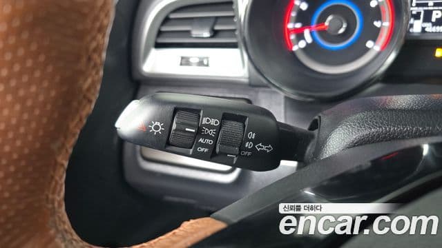 KG모빌리티(SsangYong) Tivoli Armor коробка передач Plus 2WD, 2019 17