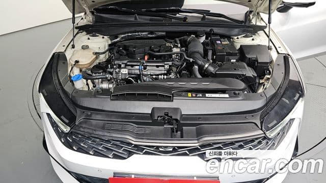 Kia K5 3세대 Signature, 2022 6