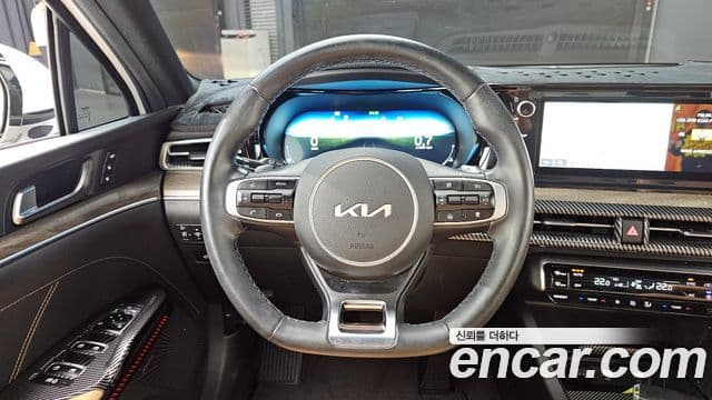 Kia K5 3세대 Signature, 2022 13