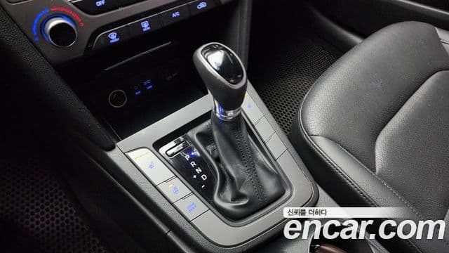 Hyundai Avante AD Modern, 2016 9