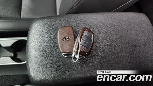 Hyundai Avante AD Modern, 2016 18