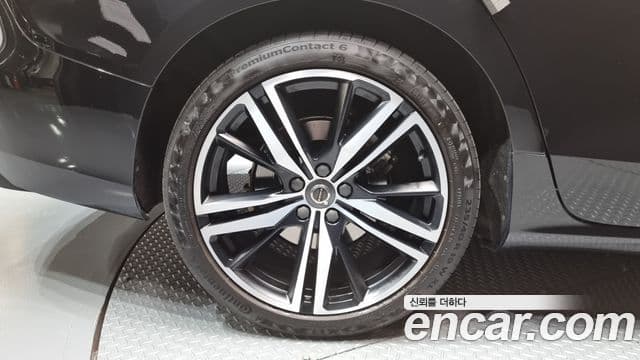 Volvo S60 3세대 B5 R-Design, 2022 все фото