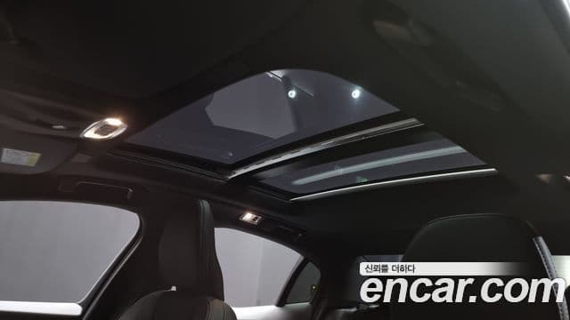 Volvo S60 3세대 B5 R-Design, 2022 18