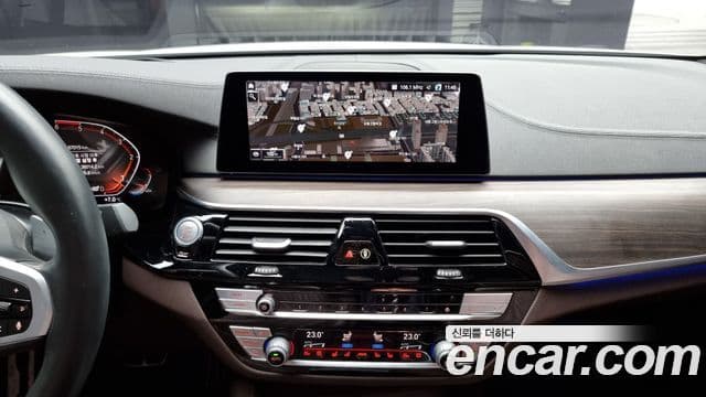 BMW 5시리즈 (G30) 520d M Sport Plus, 2020 14