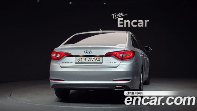 Hyundai LF Sonata Style, 2015 4