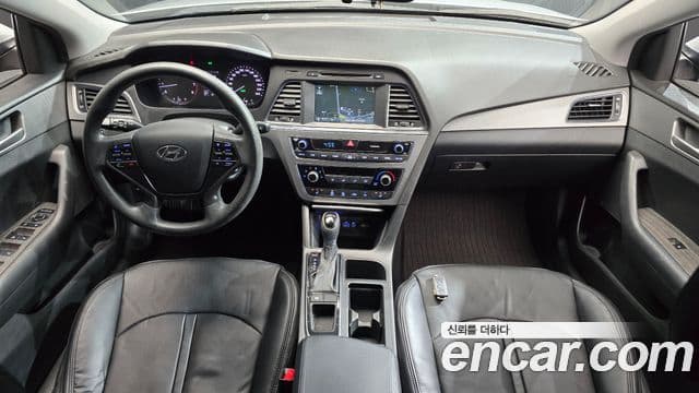 Hyundai LF Sonata Style, 2015 7