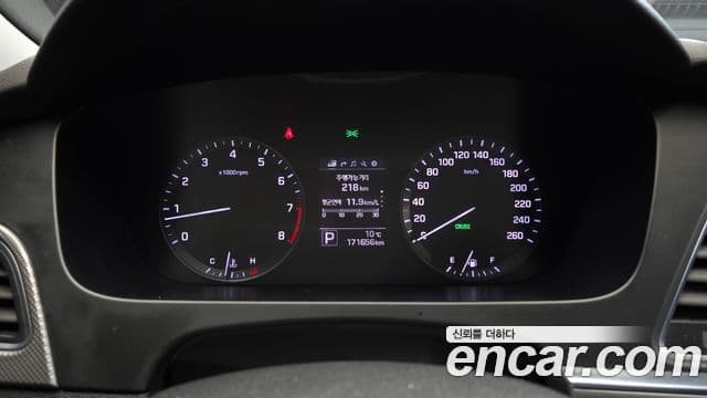 Hyundai LF Sonata Style, 2015 8