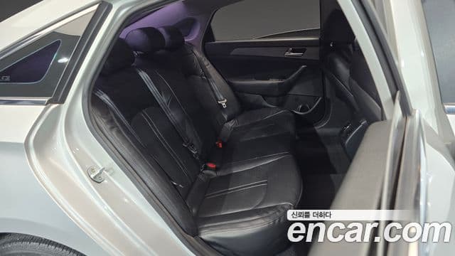 Hyundai LF Sonata Style, 2015 12