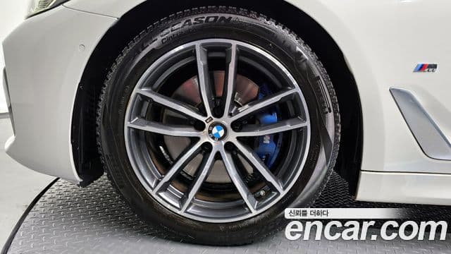 BMW 5시리즈 (G30) 520i M Sport, 2021 все фото