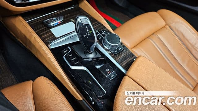 BMW 5시리즈 (G30) 520i M Sport, 2021 9