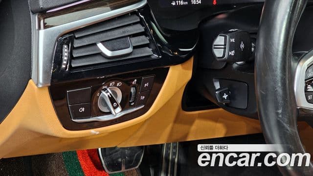 BMW 5시리즈 (G30) 520i M Sport, 2021 14