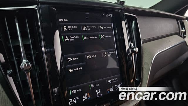 Volvo XC60 2세대 D5 Inscription, 2019 18
