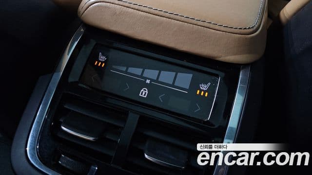 Volvo XC60 2세대 D5 Inscription, 2019 19