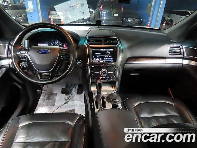 Ford Explorer 5세대, 2016 7