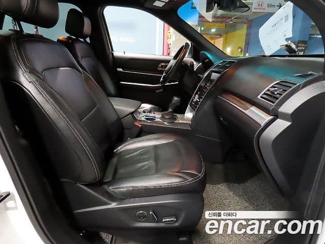 Ford Explorer 5세대, 2016 8