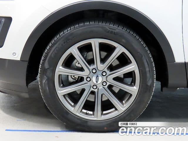 Ford Explorer 5세대, 2016 19