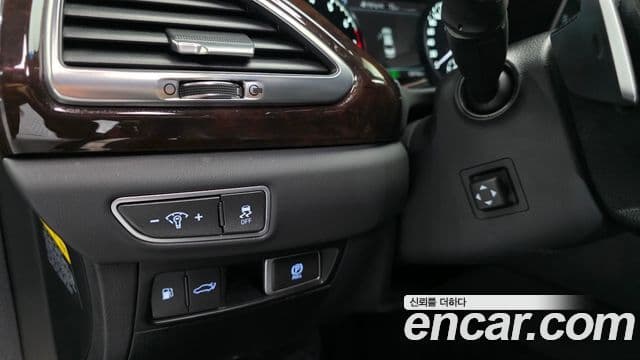 Genesis EQ900 Luxury, 2018 13