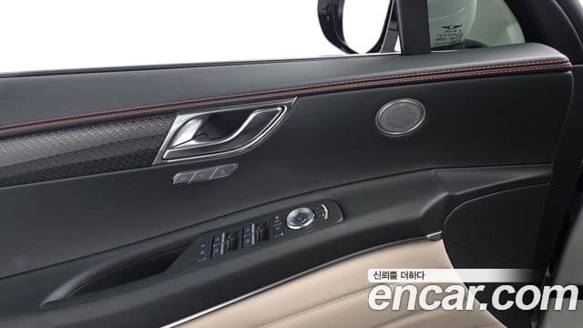 Genesis GV80 купе, 2024 18