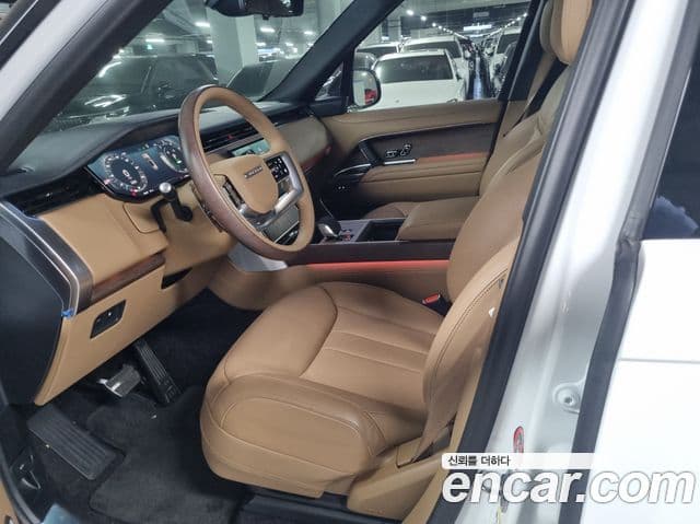 Land Rover Range Rover 5세대 P550E AB, 2025 6