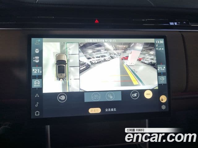 Land Rover Range Rover 5세대 P550E AB, 2025 11