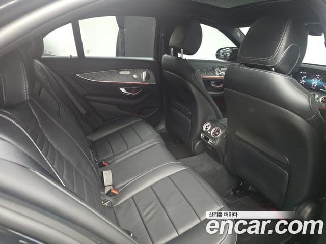 Mercedes-Benz E-класс W213 AMG Line, 2022 11