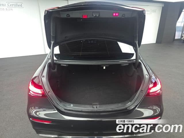 Mercedes-Benz E-класс W213 AMG Line, 2022 17