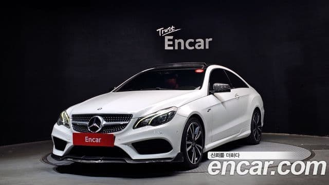 Mercedes-Benz E-класс W212 E400 купе, 2016 1