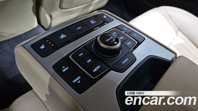 Genesis G80 Luxury, 2019 20