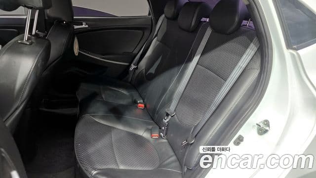 Hyundai Accent(новый кузов / новое поколение) Modern, 2016 12