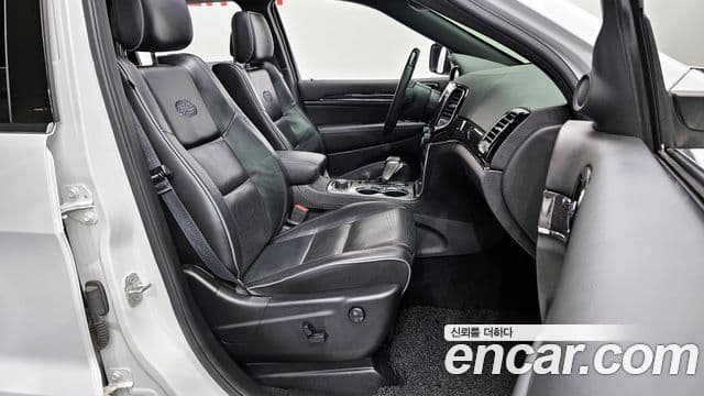 Jeep Grand Cherokee WK2, 2019 11