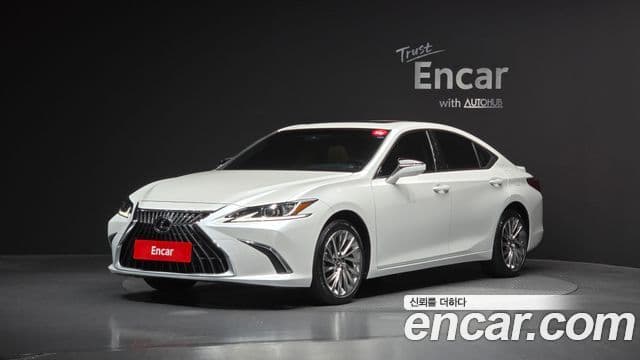 Lexus ES300h 7세대 Luxury Plus, 2023 1