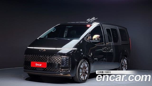 Hyundai Staria Inspiration, 2022 1