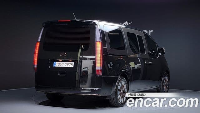 Hyundai Staria Inspiration, 2022 2