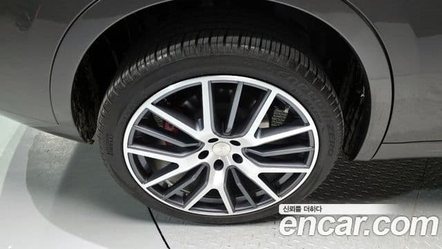 Maserati Levante 3.0 AWD GranLusso, 2020 все фото