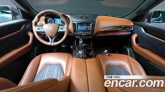 Maserati Levante 3.0 AWD GranLusso, 2020 7