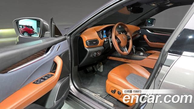 Maserati Levante 3.0 AWD GranLusso, 2020 10