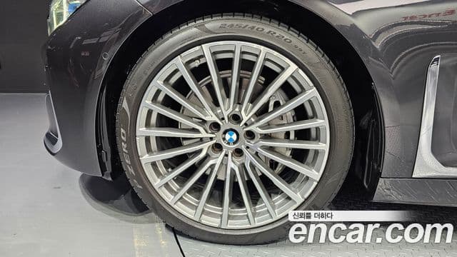 BMW 7시리즈 (G11) 740i Design Pure Excellence, 2022 все фото