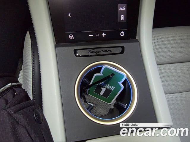 Porsche 타이칸 турбо S, 2025 10