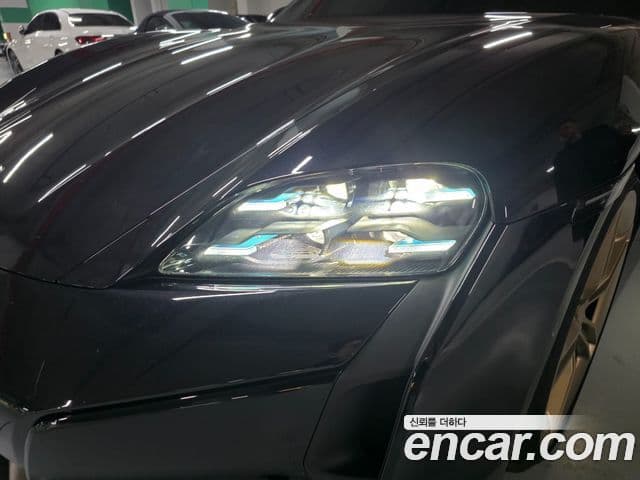 Porsche 타이칸 турбо S, 2025 12