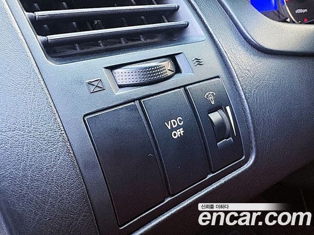 Hyundai 투스카니(новый кузов / новое поколение) Red Pack, 2007 18